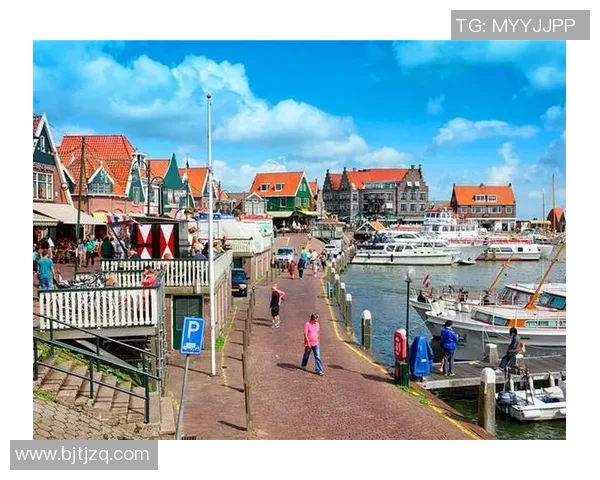 探索多德勒支的历史魅力与文化底蕴,感受荷兰小镇的独特风情与人文气息